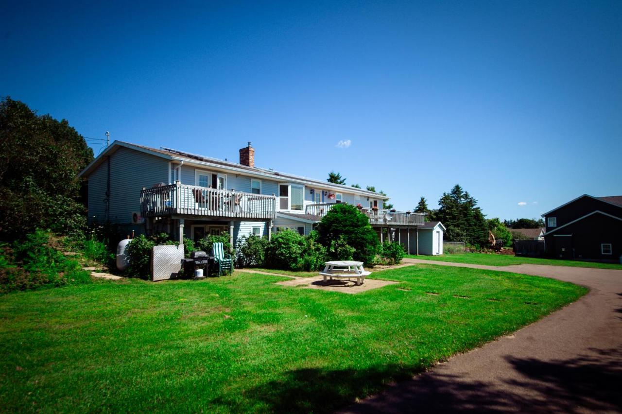 Lee'S Ocean Peek B & B Stratford Exteriör bild