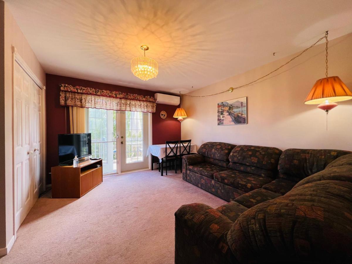 Lee'S Ocean Peek B & B Stratford Exteriör bild