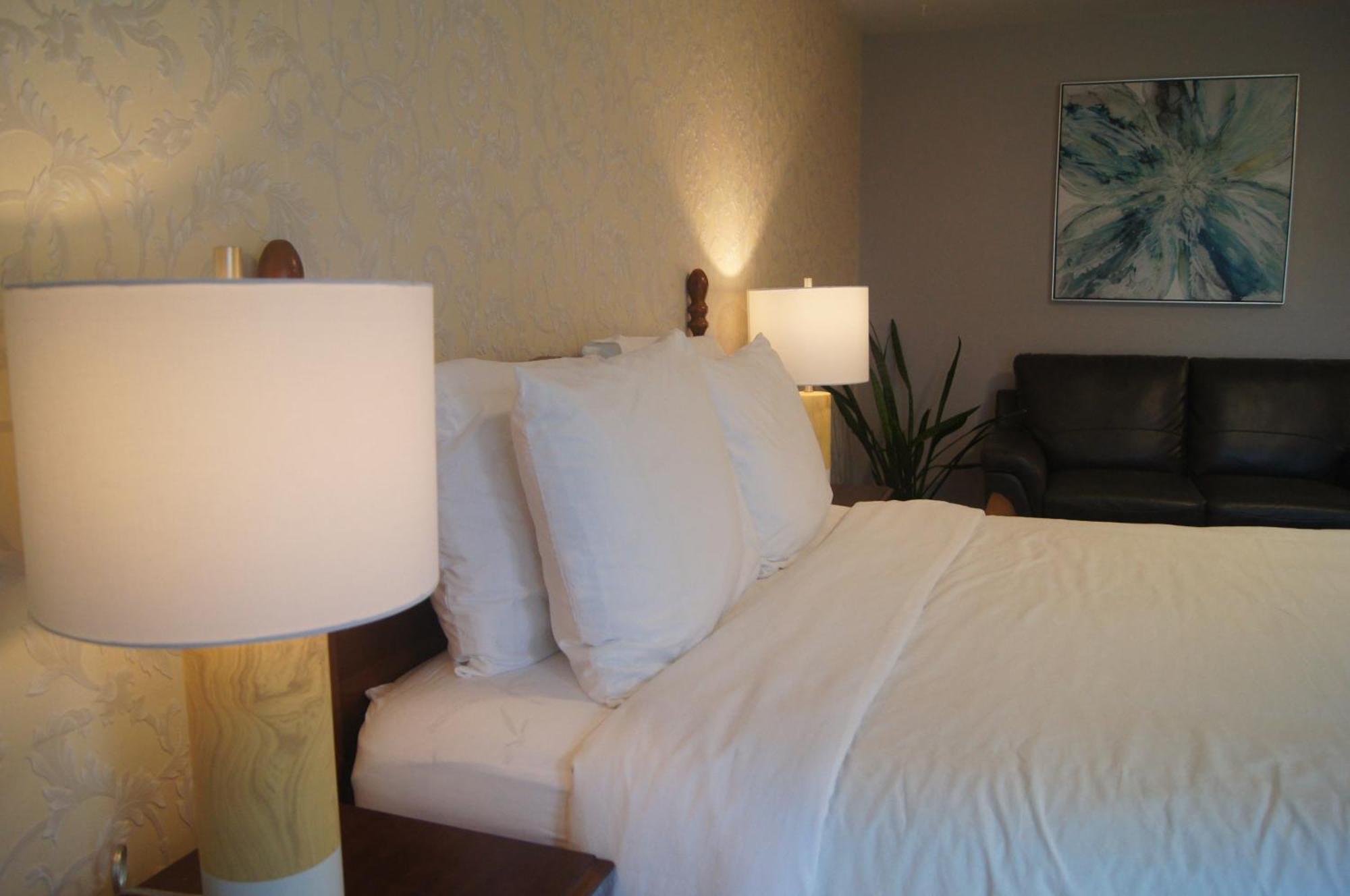 Lee'S Ocean Peek B & B Stratford Exteriör bild