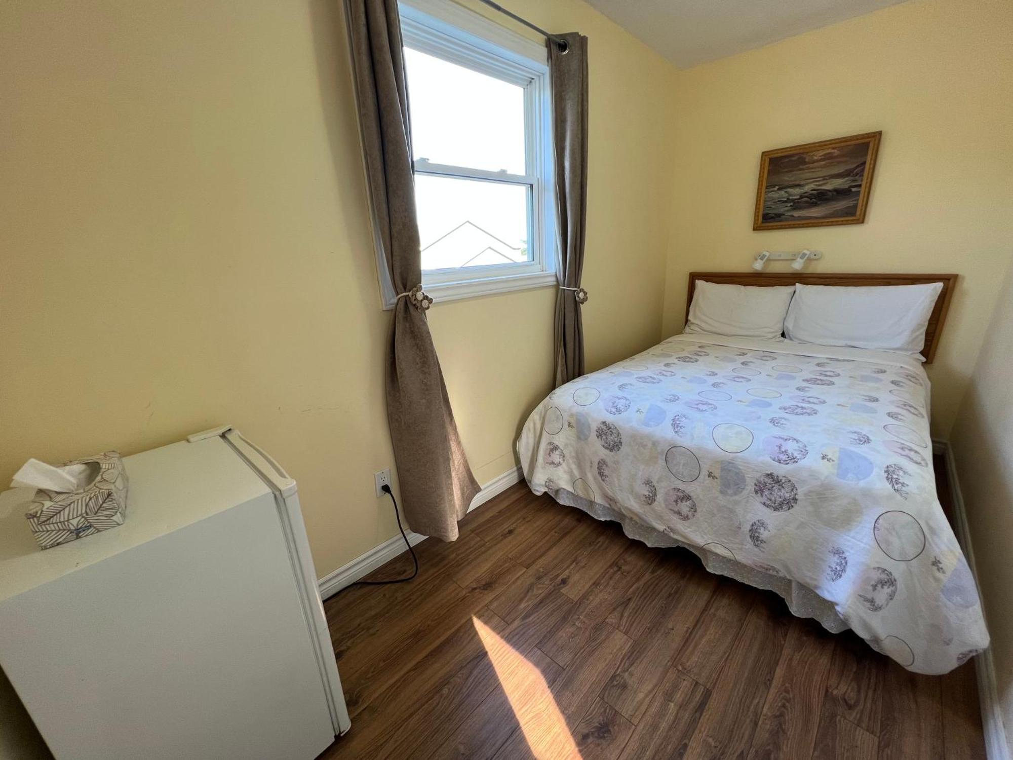 Lee'S Ocean Peek B & B Stratford Exteriör bild