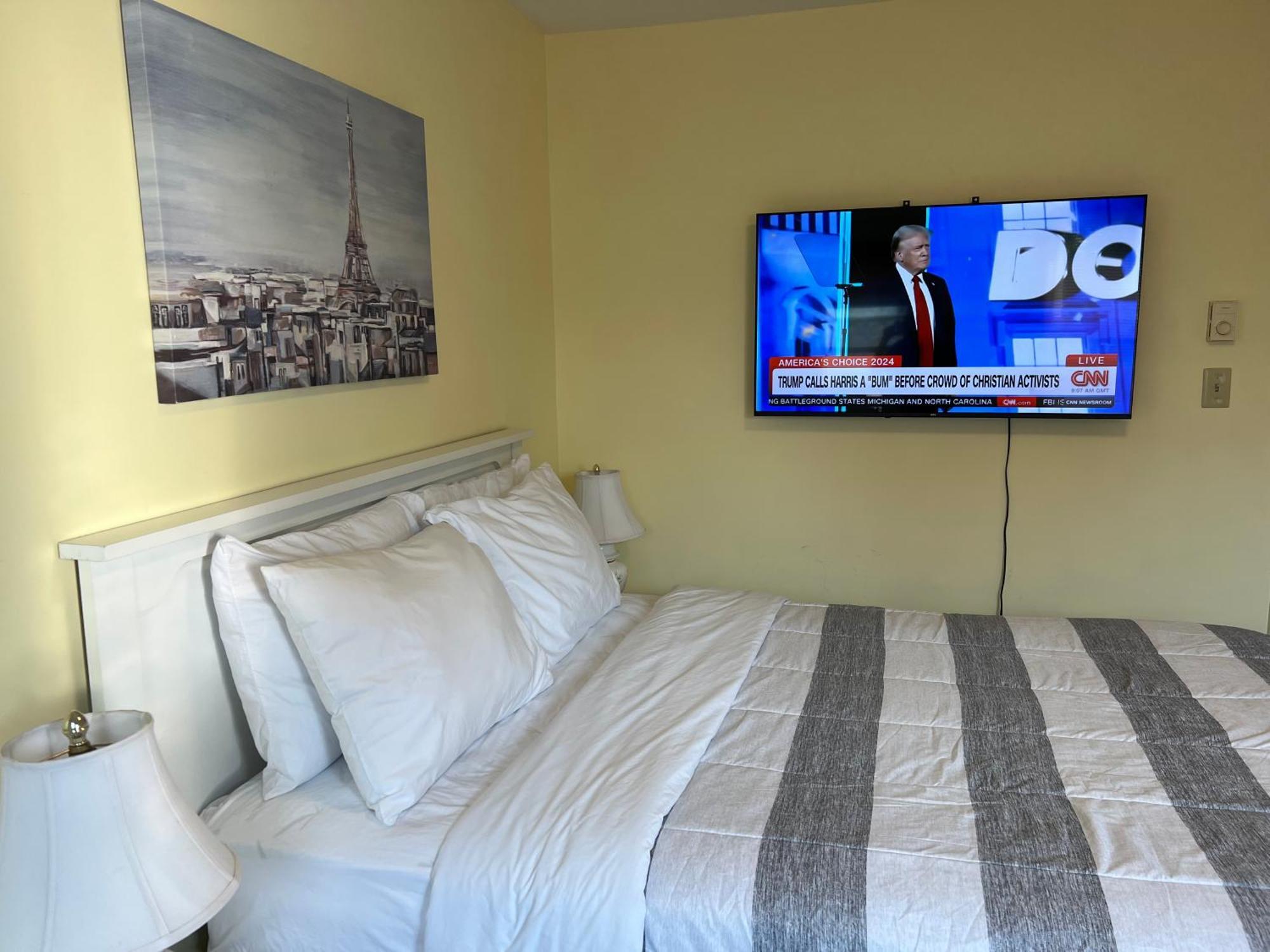 Lee'S Ocean Peek B & B Stratford Exteriör bild
