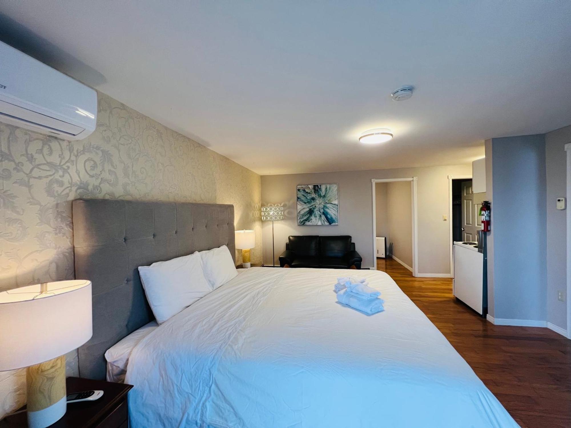 Lee'S Ocean Peek B & B Stratford Exteriör bild